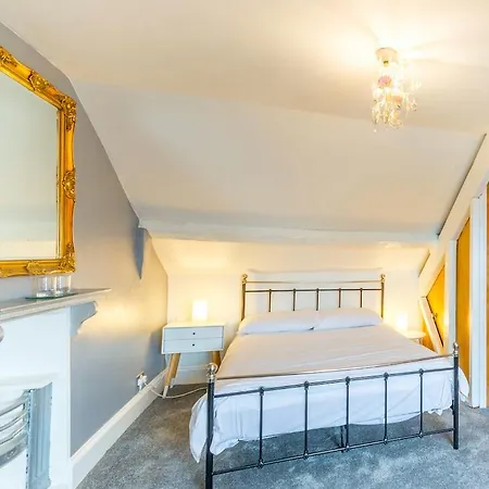 Minster Hub - 2 Min Walk 2 Minster! 3*